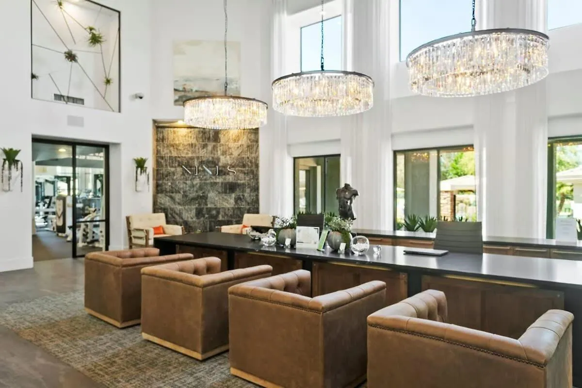 Διαμέρισμα 2Br Cozysuites At Kierland Commons With Pool #11 Σκότσντεϊλ Ηνωμένες Πολιτείες της Αμερικής